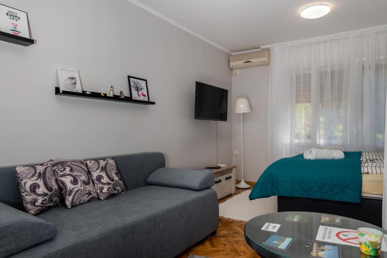 Vikendica Julka Palić Apartment Bagian luar foto